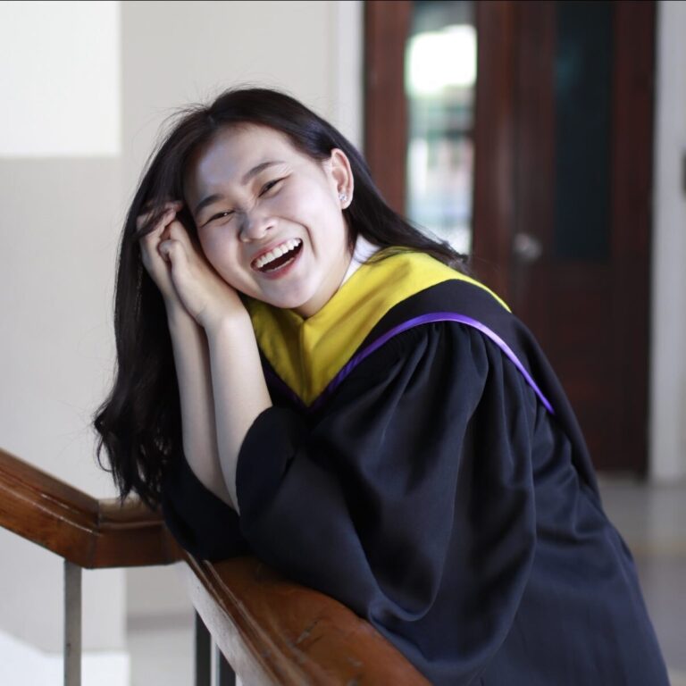 คุณแอน ก่อนเสริมจมูก